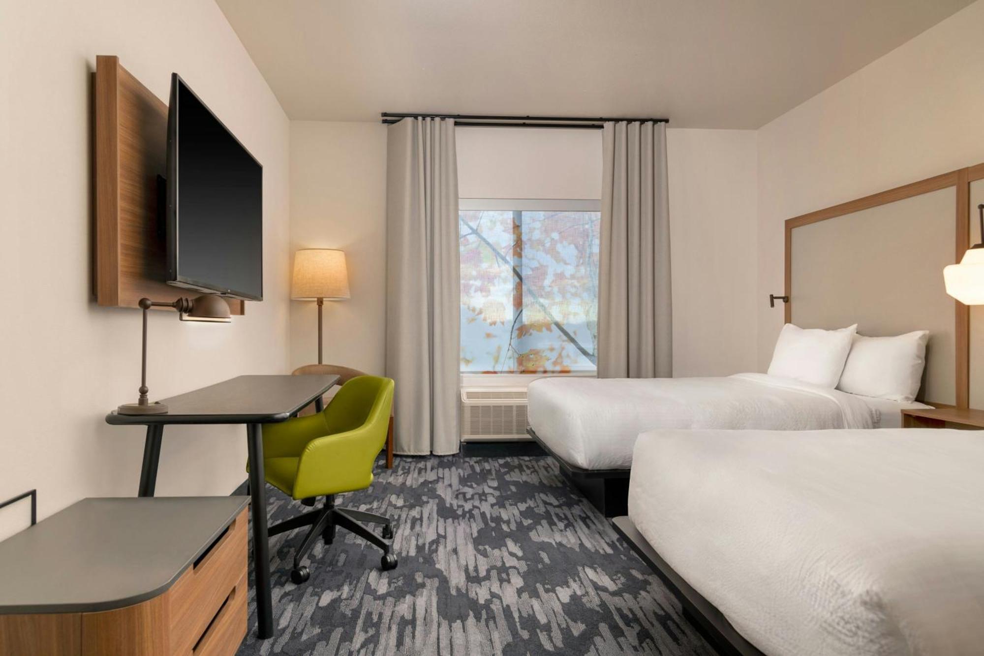 Fairfield By Marriott Inn & Suites Kansas City At The Legends Екстериор снимка